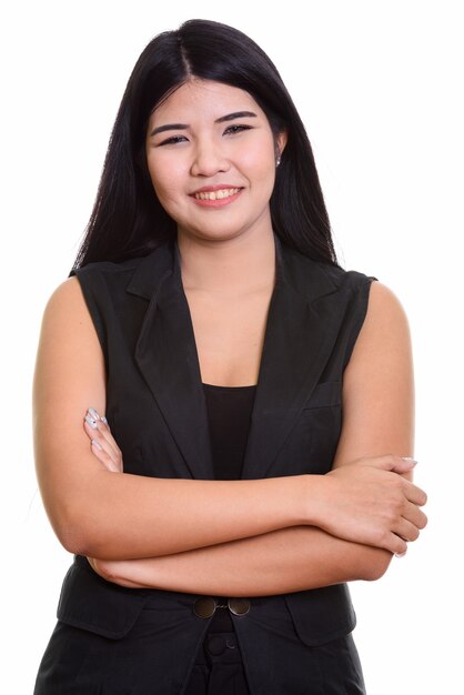 Retrato de estudio de mujer asiática joven aislado en blanco