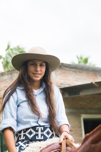 Foto retrato de una hermosa mujer argentina