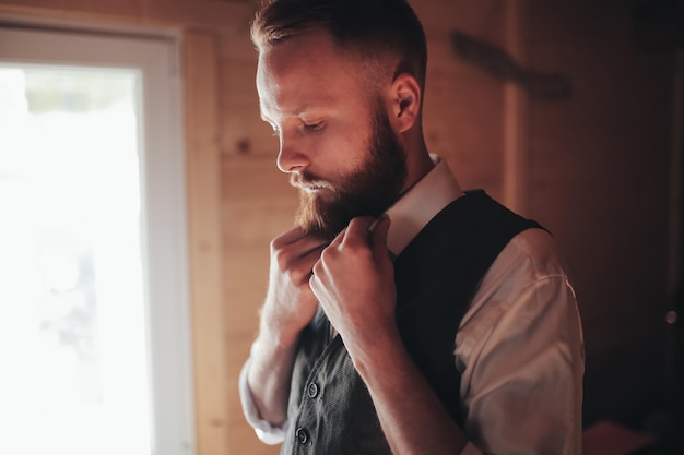 Retrato de hombre de barba