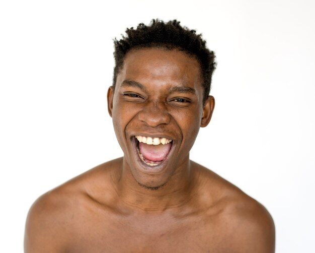 Foto retrato de un hombre muy feliz