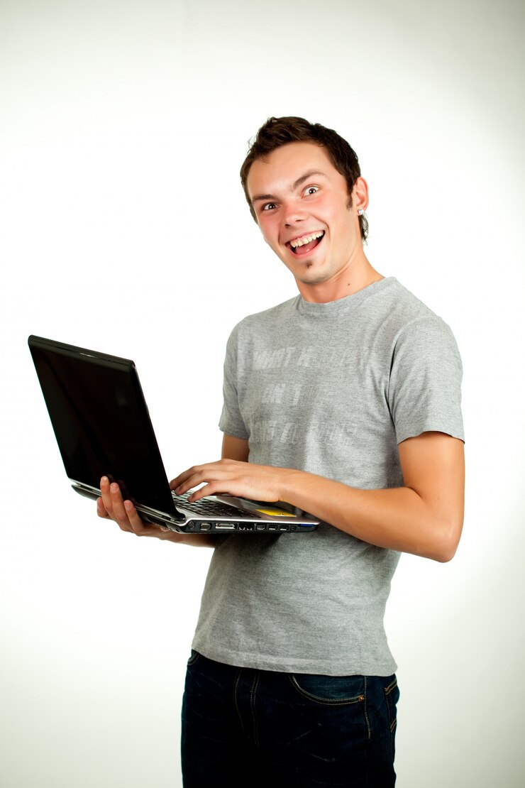 Foto retrato de una joven estudiante positiva