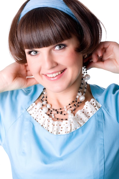 Foto retrato de una joven sonriente