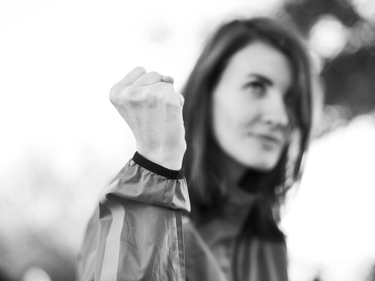 Foto retrato de una mujer fuerte