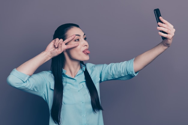 retrato de mujer de negocios joven