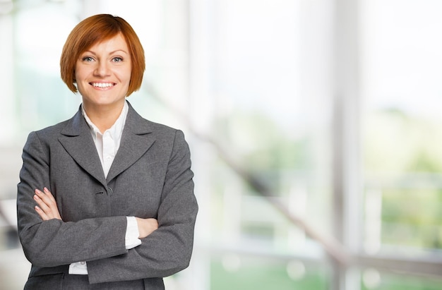 Retrato, de, un, mujer de negocios, sonriente