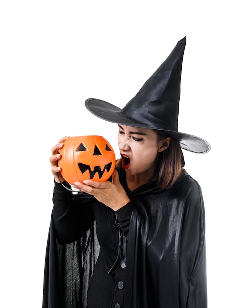 Retrato de mujer en negro Scary bruja disfraz de halloween de pie con sombrero