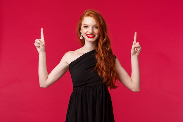 Retrato de una mujer vestida de negro