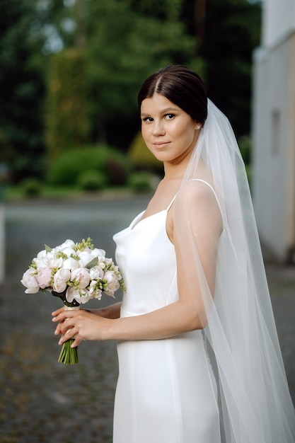 retrato de novia elegante y hermosa