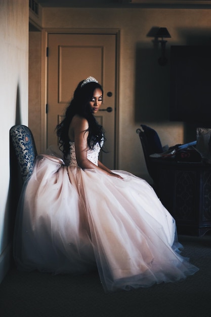 Retrato de la novia con el vestido de novia