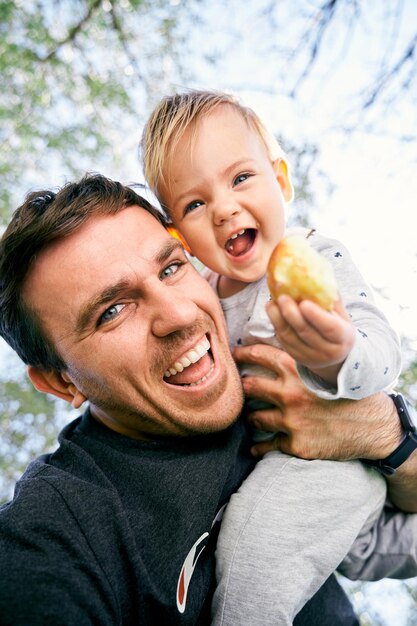 Foto retrato de padre e hijo