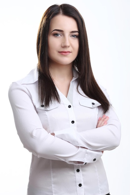 Retrato de sonriente mujer de negocios aislada sobre fondo blanco