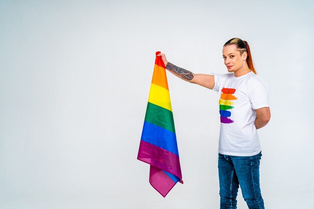 Retrato transexual masculino, suporte conceitual para gays, lésbicas, transexuais e contra a homofobia