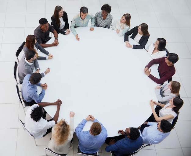 Foto reunião ou conferência vista de discussão de reunião de negócios de cima