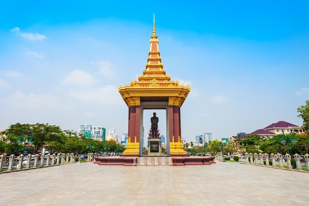 Rey Padre Sihanouk monumento Phnom Penh