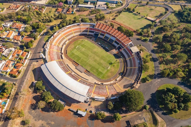 Ribeirao Preto Sao PauloBrasil Circa Junio 2022 Vista aérea de Ribeirao Preto Sao Paulo se pueden ver edificios y el Estadio Santa Cruz Botafogo