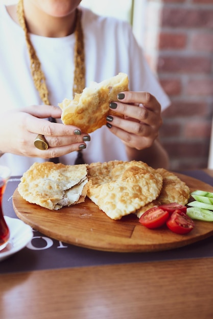 Rico y delicioso desayuno turco