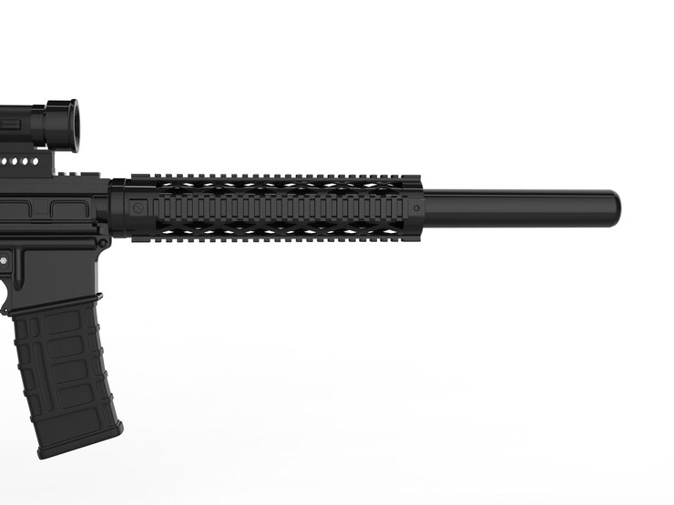 Foto rifle de assalto moderno do exército com silenciador em close-up no lado do cano