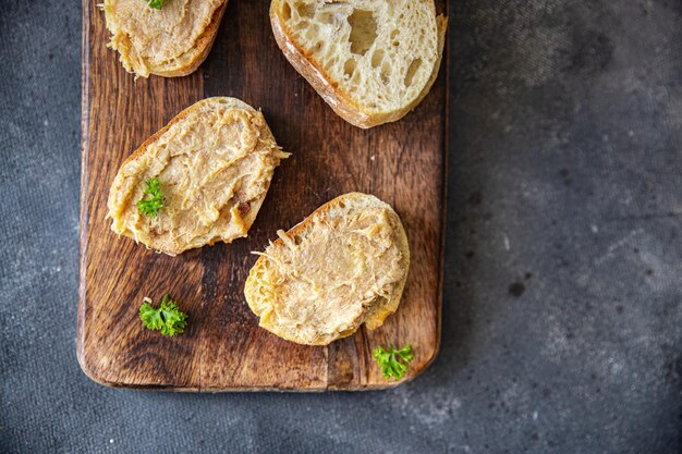 rillettes carne de pollo o pato, ganso aves de corral paté cocina comida fresca y saludable comida merienda