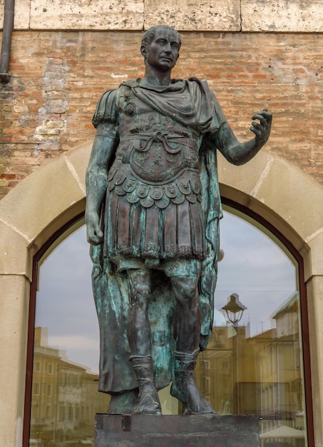 Rimini Julius Caesar-Statue