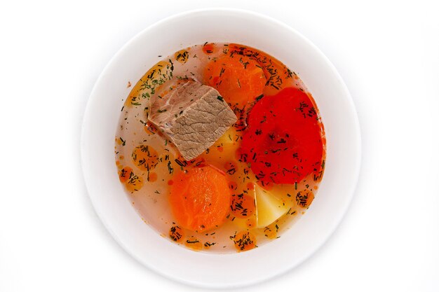 Rindfleischsuppe mit Gemüse