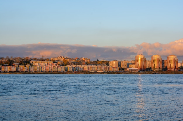 Río Angara en Irkutsk.