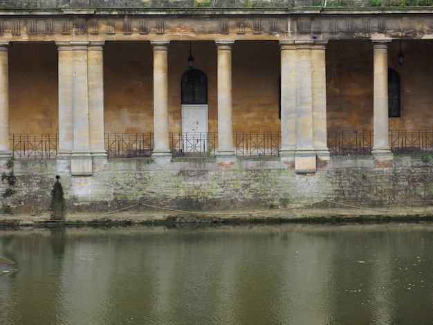 Río Avon en Bath