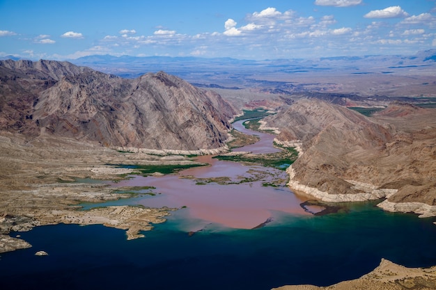 El río Colorado se une al lago Mead