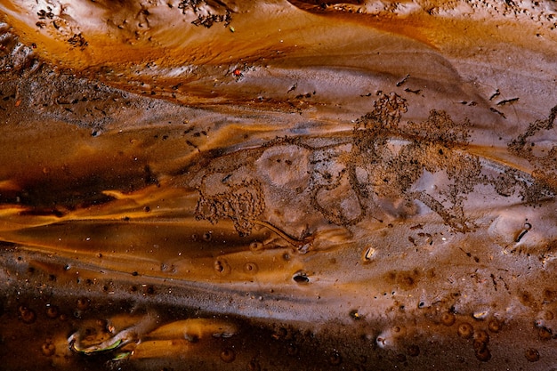 Foto rio de lama colorido de perto