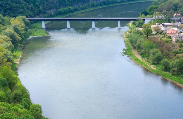 Río Dnister y Zalischyky