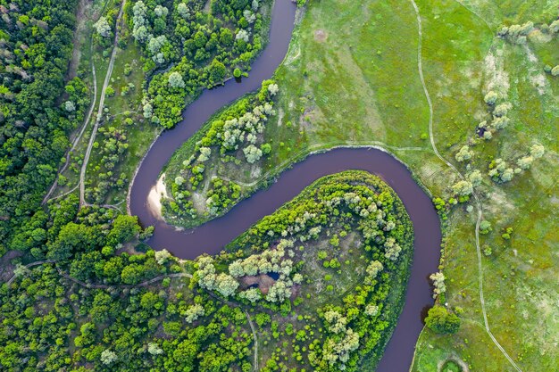 Rio nos prados