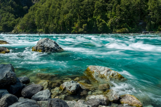 Río Petrohué Puerto Varas provincia de Llanquihue Los Lagos Chile Patagonia Chilena