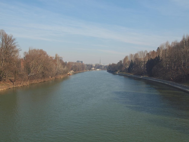 Río Po en Turín