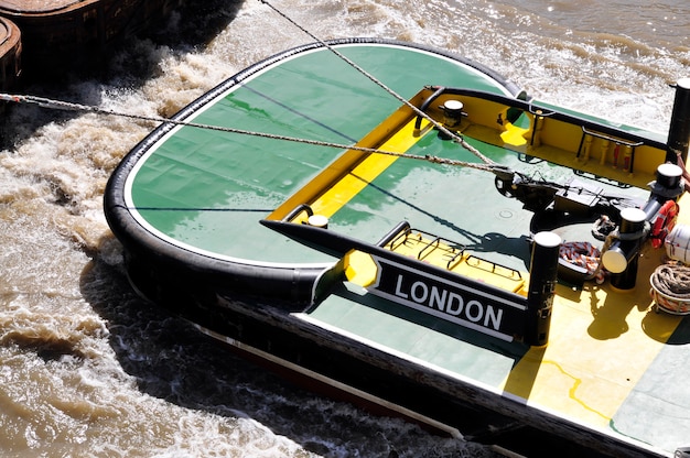 Río Támesis en Lodon Reino Unido