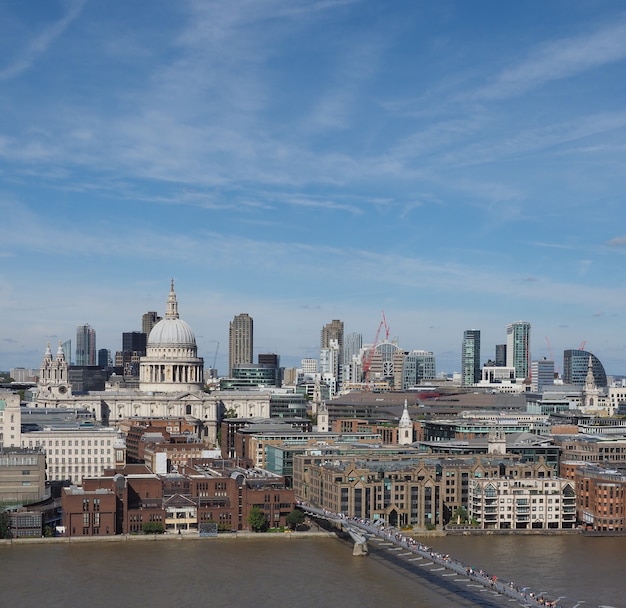 Río Támesis en Londres