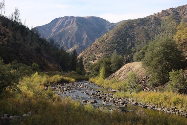 Río y valles de Yosemite Merced