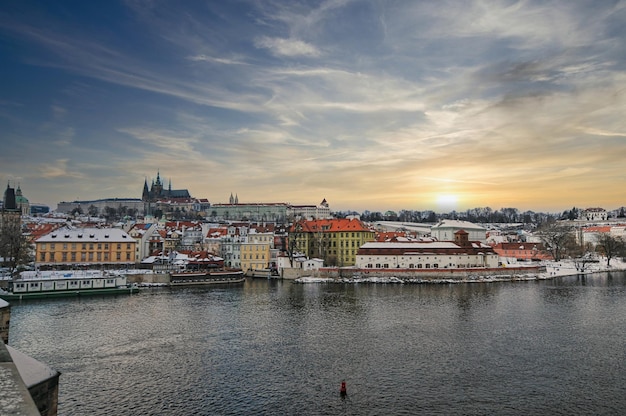 Rio vltava na república checa de praga