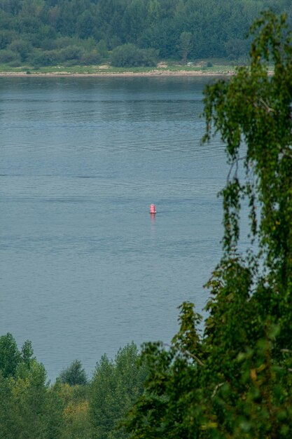 Río Volga en verano