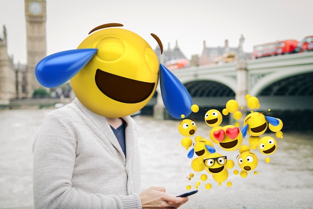 Rir emoticon recebendo emojis