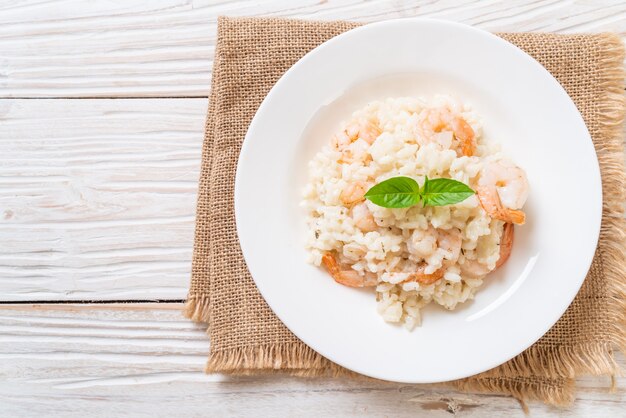 Risoto italiano com camarão