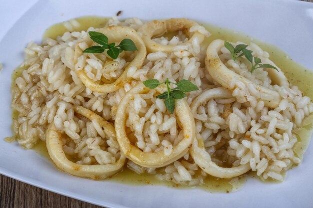 Risotto de calamares