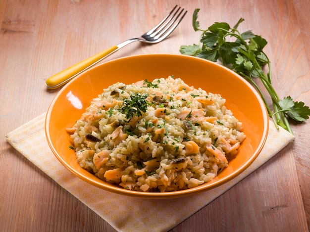 Risotto mit Räucherlachs