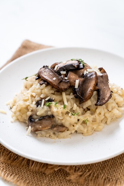 Risotto de setas y queso.