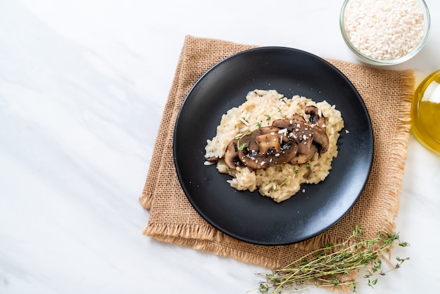 Risotto de setas y queso.