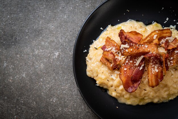 Risotto Con Tocino Crujiente