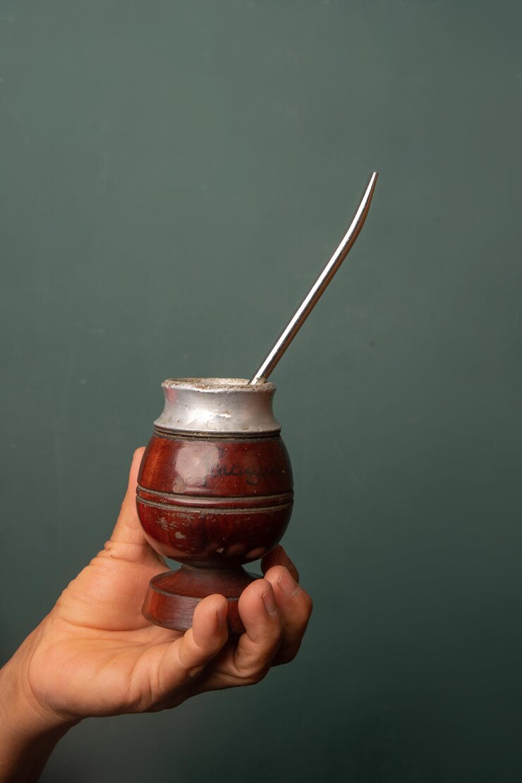 Rituales argentinos Un compañero de la mano que simboliza la amistad y la cultura