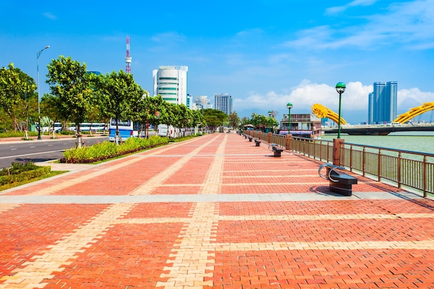 Riverfront en la ciudad de Danang Vietnam