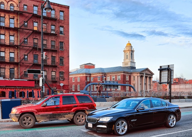 Road at Financial District no North End Park em Cross Street, no centro de Boston, Massachusetts, EUA.