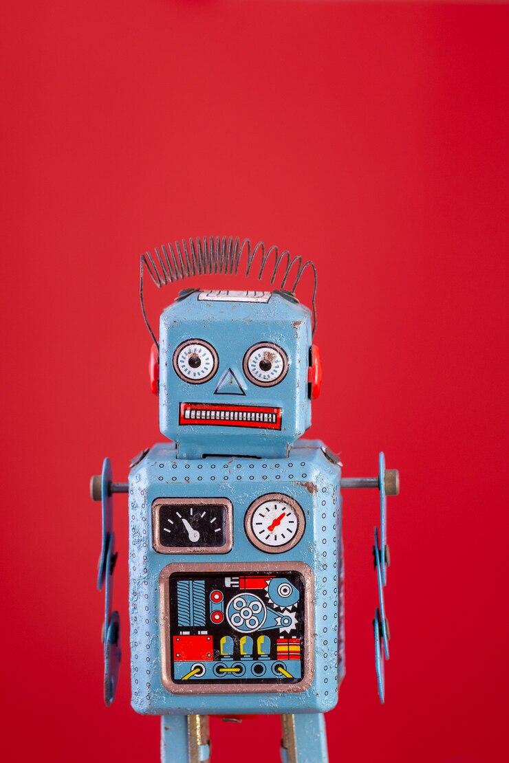 Foto robot vintage de juguete de estaño