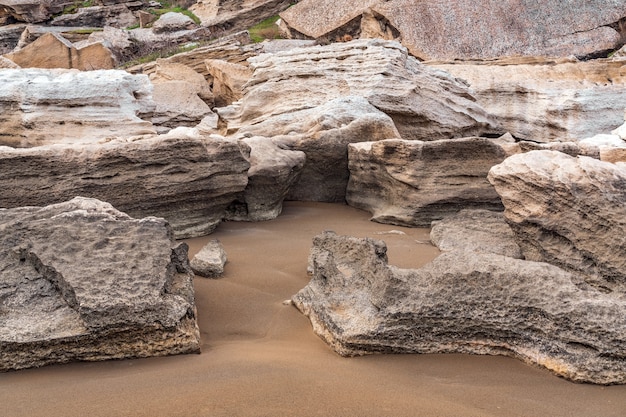 Rocas de formas asombrosamente hermosas