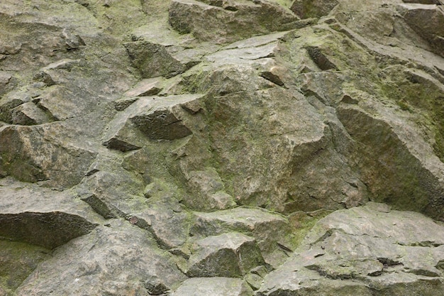 Rocas graníticas con fallas Destrucción de muro granítico